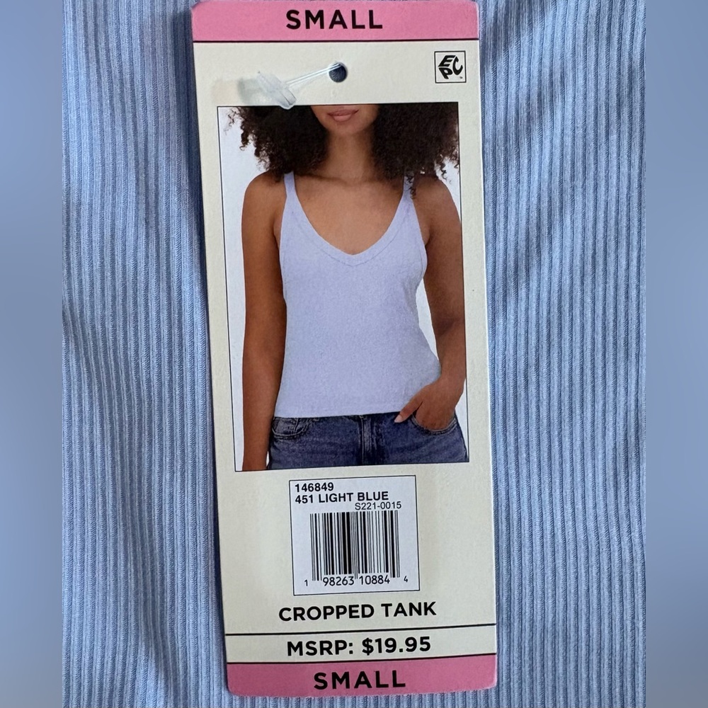 NWT Aeropostale Reversible Cropped Tank, V Neck or High Neck, Light Blue, Size S - Picture 7 of 8